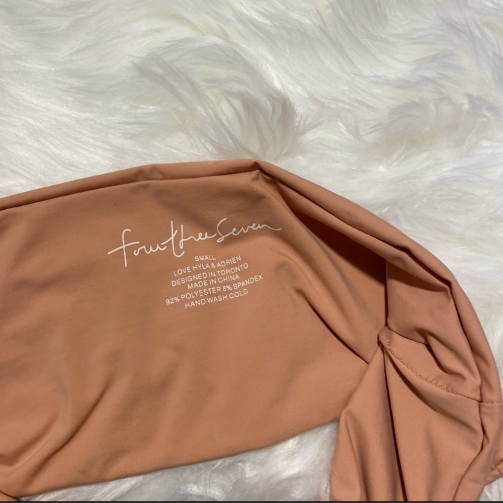 437 Bikini Tan/Nude